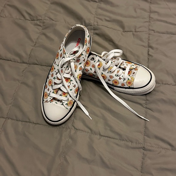 Brand new never worn Sunflower converse - Picture 1 of 1